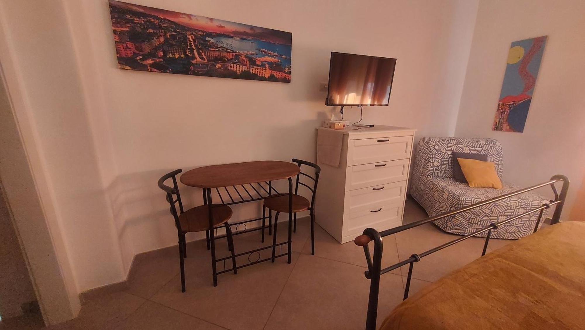 Morghen 88 Vomero Rooms Naples Exterior photo